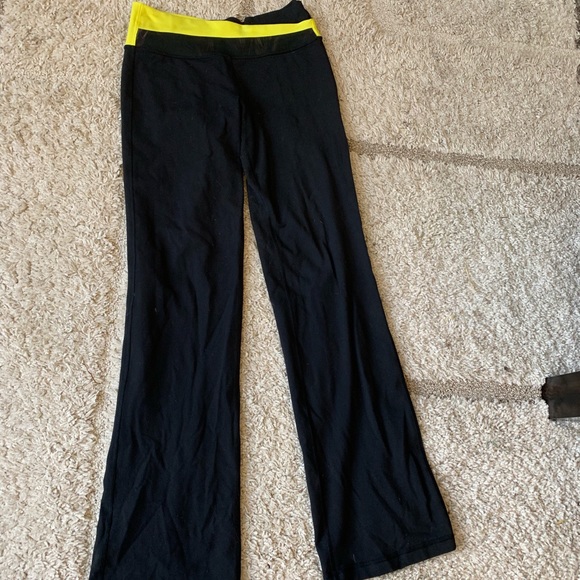 lululemon!🍋 - Picture 1 of 3